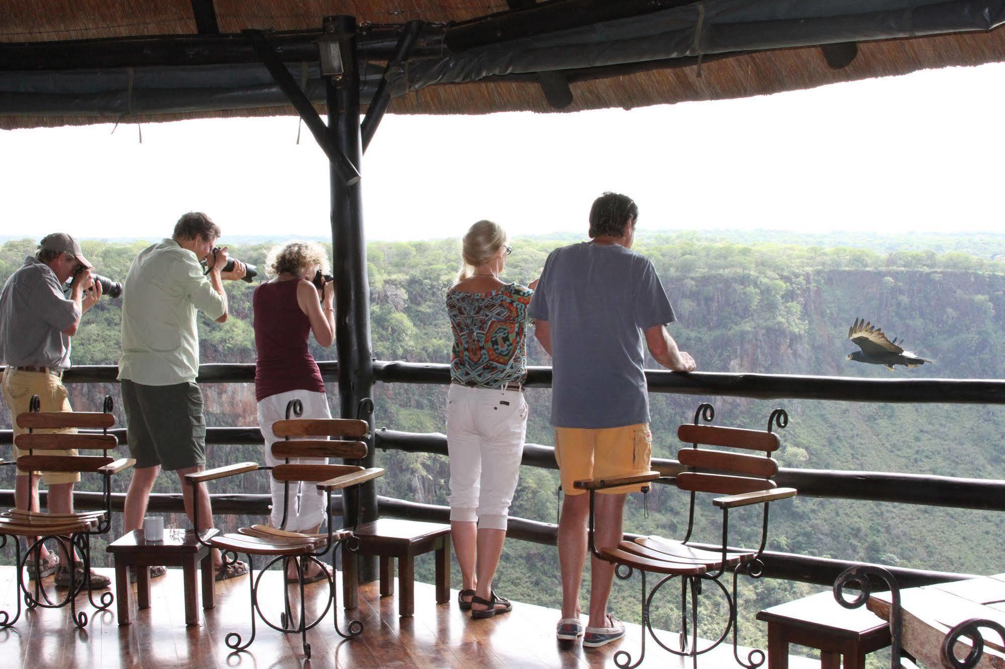 Gorges Lodge Водопад Виктория Экстерьер фото