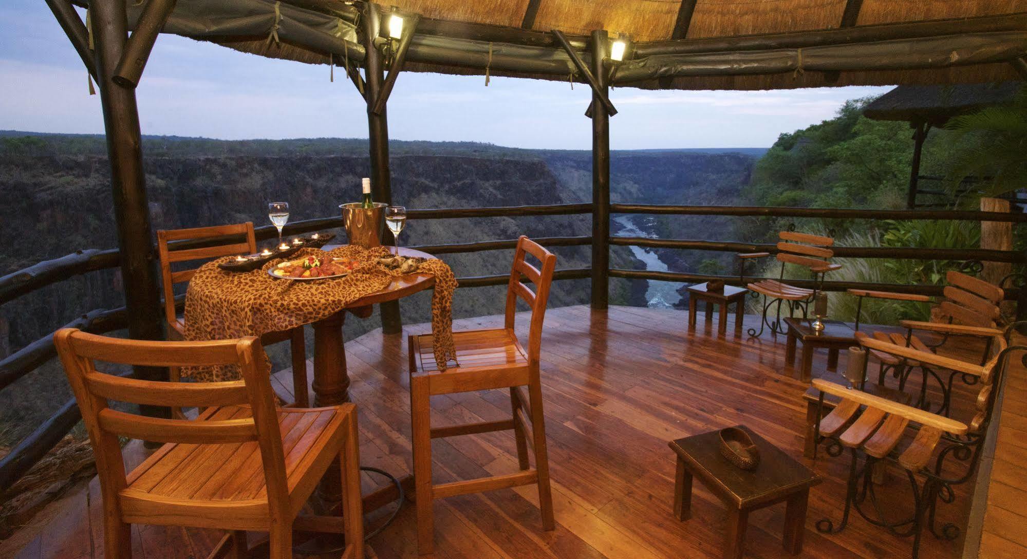Gorges Lodge Водопад Виктория Экстерьер фото